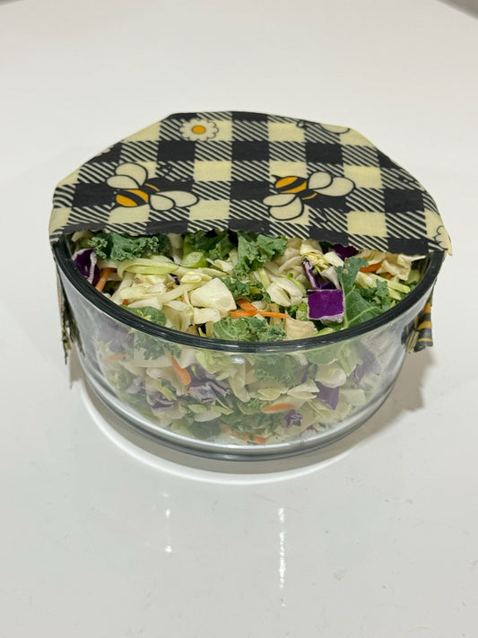 Sustain-a-Bee reusable Beeswax food wrap - "Honey Bee" (Pack of Four - Medium 8.5"X10.5")